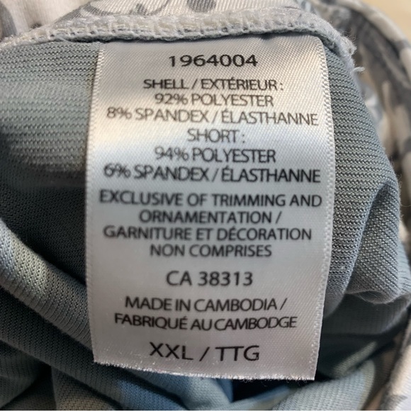 SALE!! Damask print skort stretchy athleisure belly control panel - Picture 9 of 11